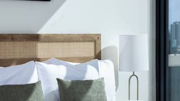 1 habitaciĂłn, decoraciĂłn personalizada y muebles diferentes