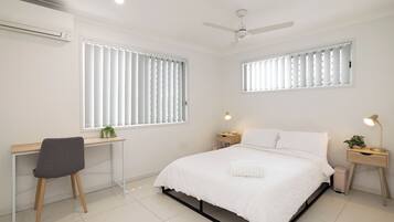 1 bedroom, desk, iron/ironing board, free WiFi