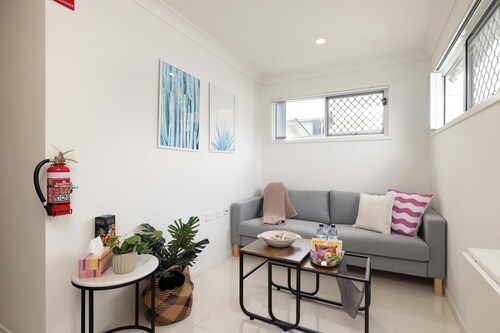 1 Bdr Apt | Disability friendly | Parking | 114AF1