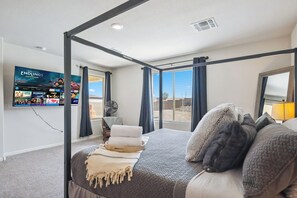 3 bedrooms, WiFi, bed sheets