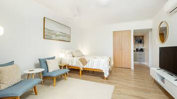 Ferros/tábuas de passar roupa, Wi-Fi, roupa de cama