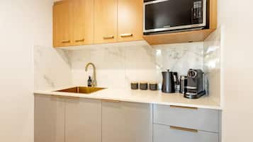 Fridge, microwave, coffee/tea maker, electric kettle