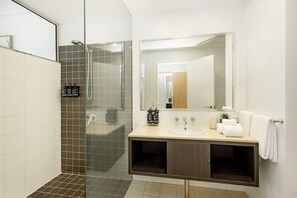 Shower, hair dryer, shampoo