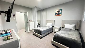 3 bedrooms, iron/ironing board, travel crib, free WiFi