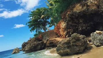 Sun loungers, beach towels