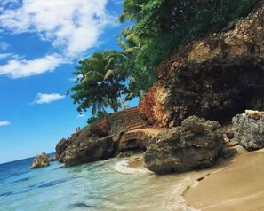 Sun loungers, beach towels - Home Run Getaway! PR’s Baseball Legends, 4 mins to beach! with Backup Generator! (Aguadilla)