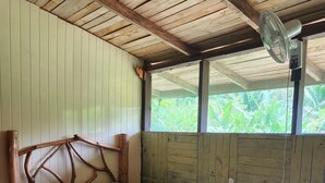 Baita familiare, vista giardino