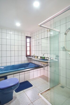 Shower, toilet paper