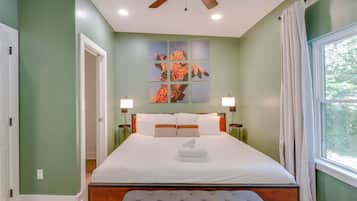 4 habitaciones, tabla de planchar con plancha, cuna de viaje y wifi