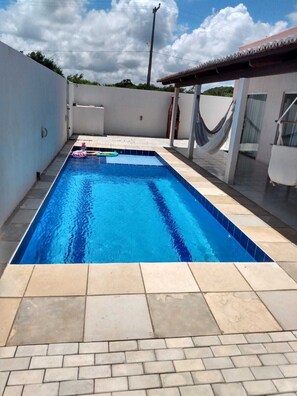 Piscine extérieure