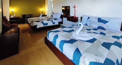 RedDoorz @ LQJ Hotel Old Buswang Kalibo