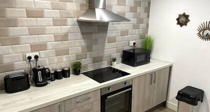 Luxurious New 2 Bed Apartment in Burnley, Lancashire