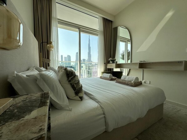 1 bedroom, WiFi, bed sheets - Exquisite 1BR with Burj Khalifa view (Dubai)