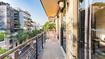 Appartement, 3 chambres, balcon, vue ville | Balcon