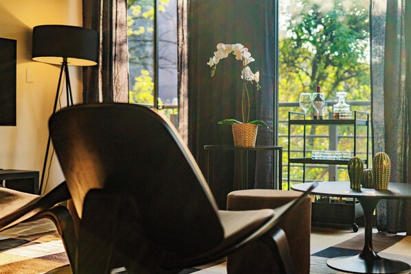 Apartment, 3 Schlafzimmer, Balkon, Stadtblick | Wohnbereich