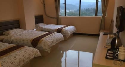 Qingyuan Dongguan Fengxiang Hotel