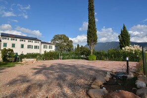 Property grounds - Residence Corte Bellebarbe - Il Volto (rivoli veronese)