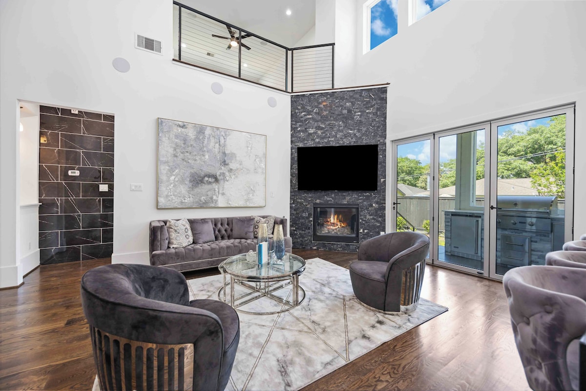 Photo 12 of Spacious 5-bedroom house In Houston, TX