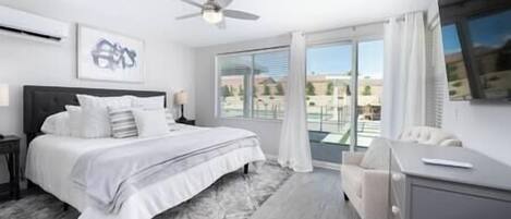 4 bedrooms, iron/ironing board, WiFi, bed sheets