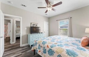 3 bedrooms, free WiFi, bed sheets - Burnin Daylight (Bolivar Peninsula)