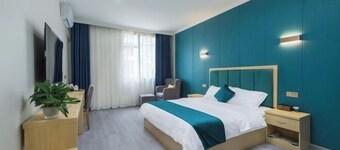 Yading Boutique Hotel (Meishan Sansuxuan)