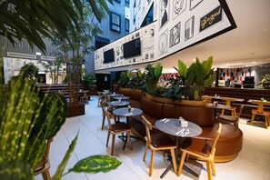 Dining - So City Hotel - Adults Only (St. Julian's)