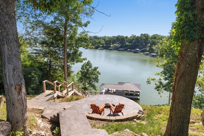 Lake Break in a No Wake! 