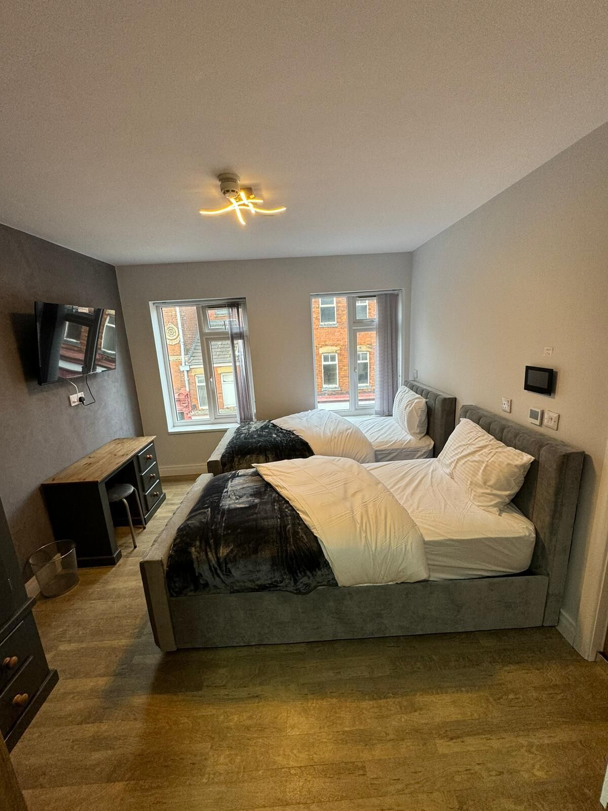 Economy Double Room, 2 Single Beds | Desk, laptop workspace, free WiFi, bed sheets