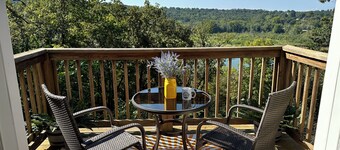 Lake Views! Little Bell Bungalow Charmer, Backyard, Game Room, Foosball