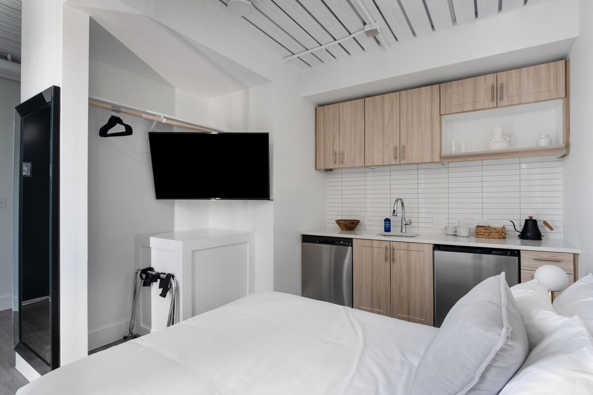 Photo 31 of Studio Haus East 6th Austin by Kasa