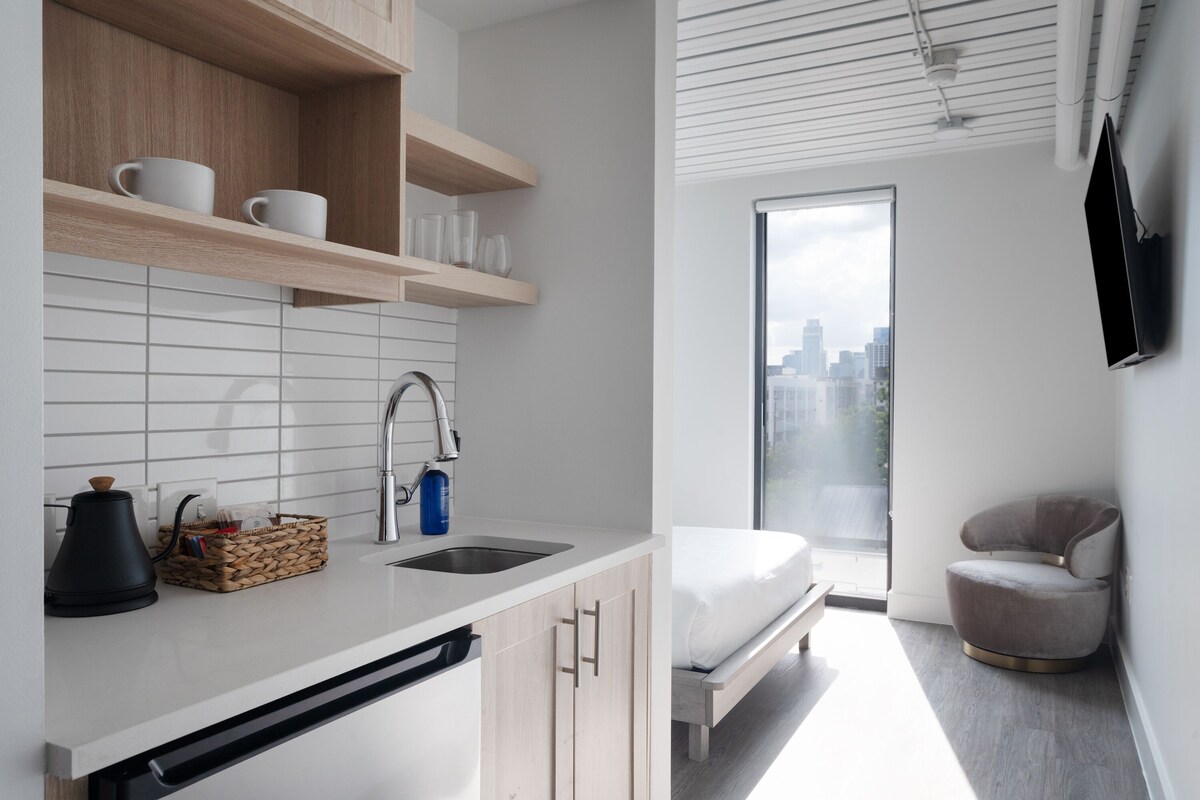 Photo 12 of Studio Haus East 6th Austin by Kasa