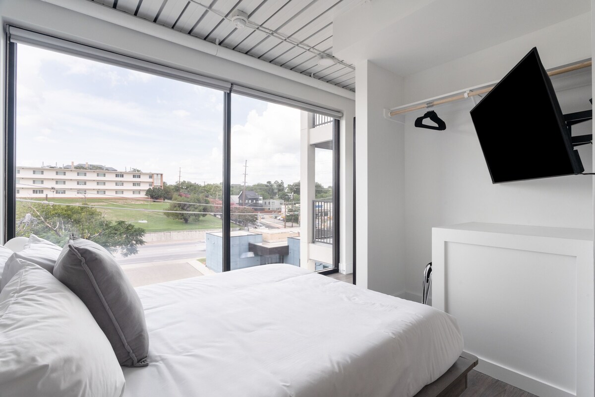 Photo 3 of Studio Haus East 6th Austin by Kasa