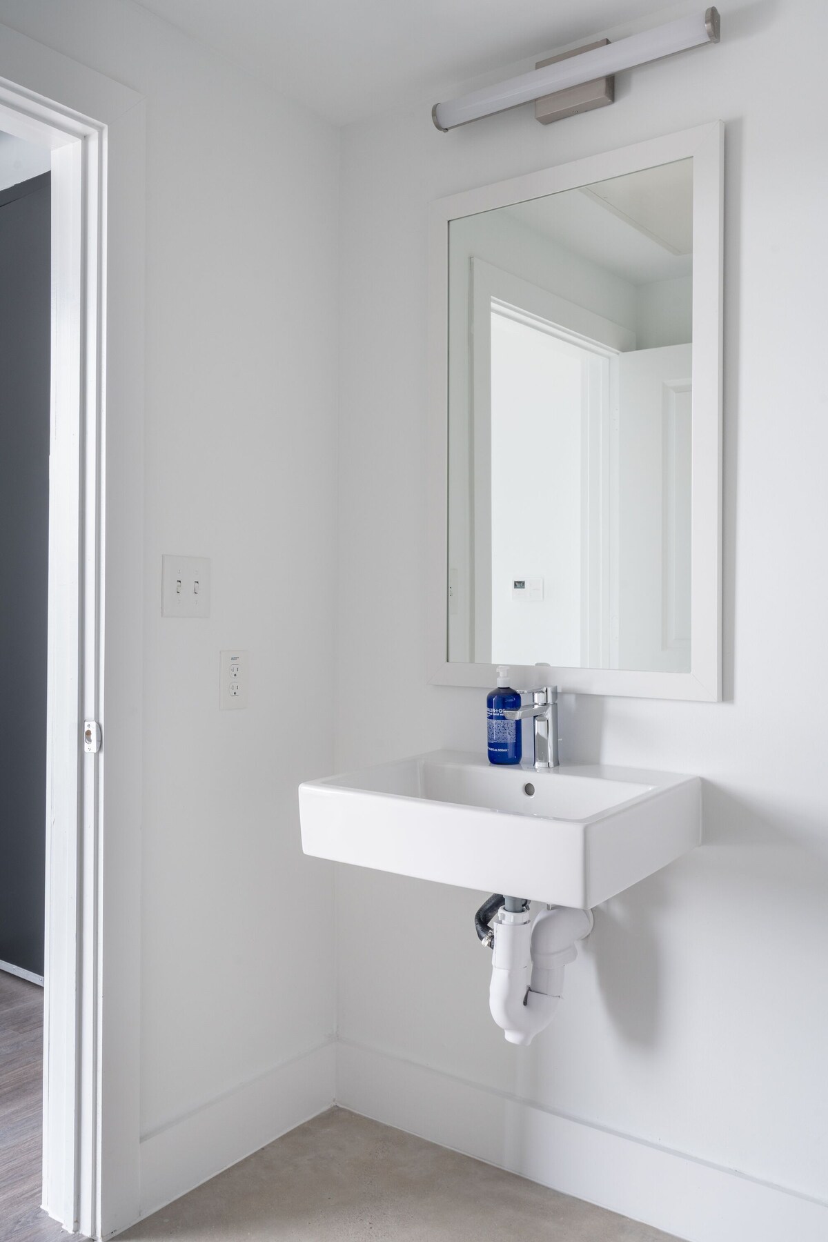 Photo 17 of Studio Haus East 6th Austin by Kasa
