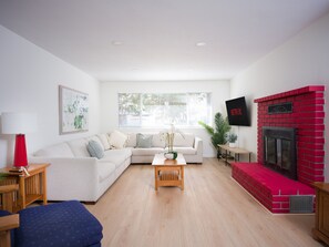 Smart TV, fireplace, video games, ping pong