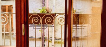 Cozy nest in the historic center 
