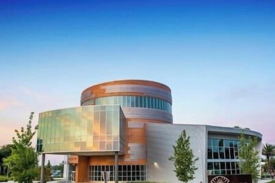 Shands Hospital Guesthouse - Free Parking