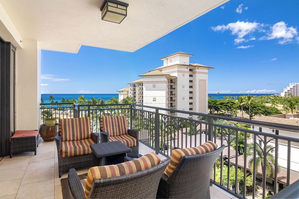 Amazing Lanai Ocean Views!
