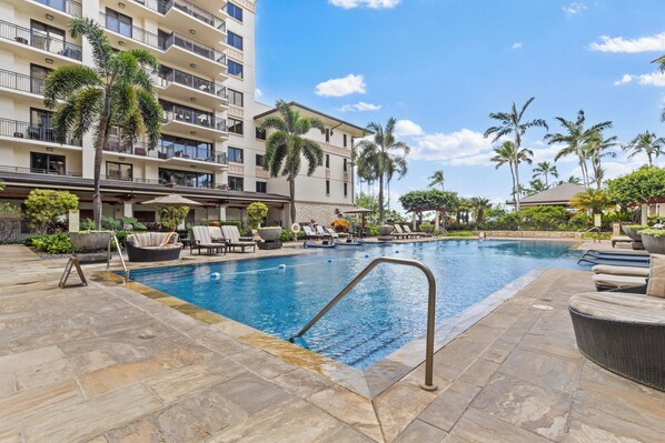 Piscine extérieure, piscine chauffée