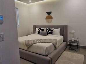 3 Schlafzimmer, Bügeleisen/Bügelbrett, WLAN, Bettwäsche