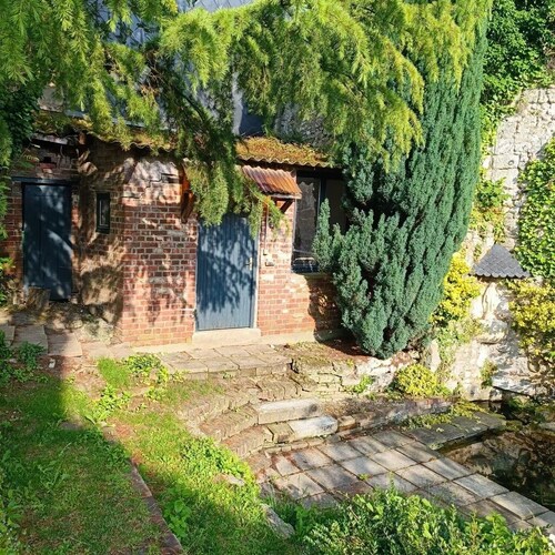 Cozy cottage in charming Les Andelys with AC, WiFi