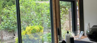 Cozy cottage in charming Les Andelys with AC, WiFi