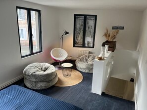 1 chambre, Wi-Fi gratuit, draps fournis