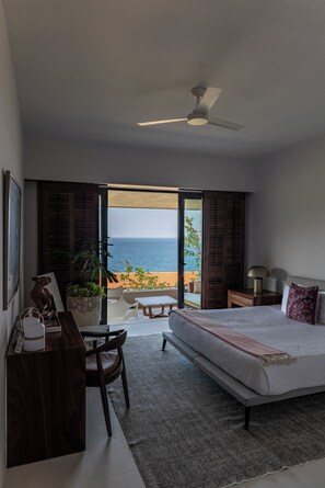 4 habitaciones, tabla de planchar con plancha, wifi y ropa de cama