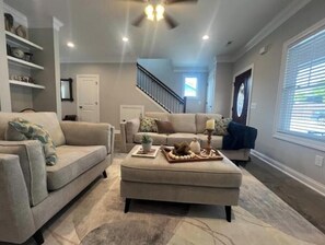 Smart-tv och eldstad