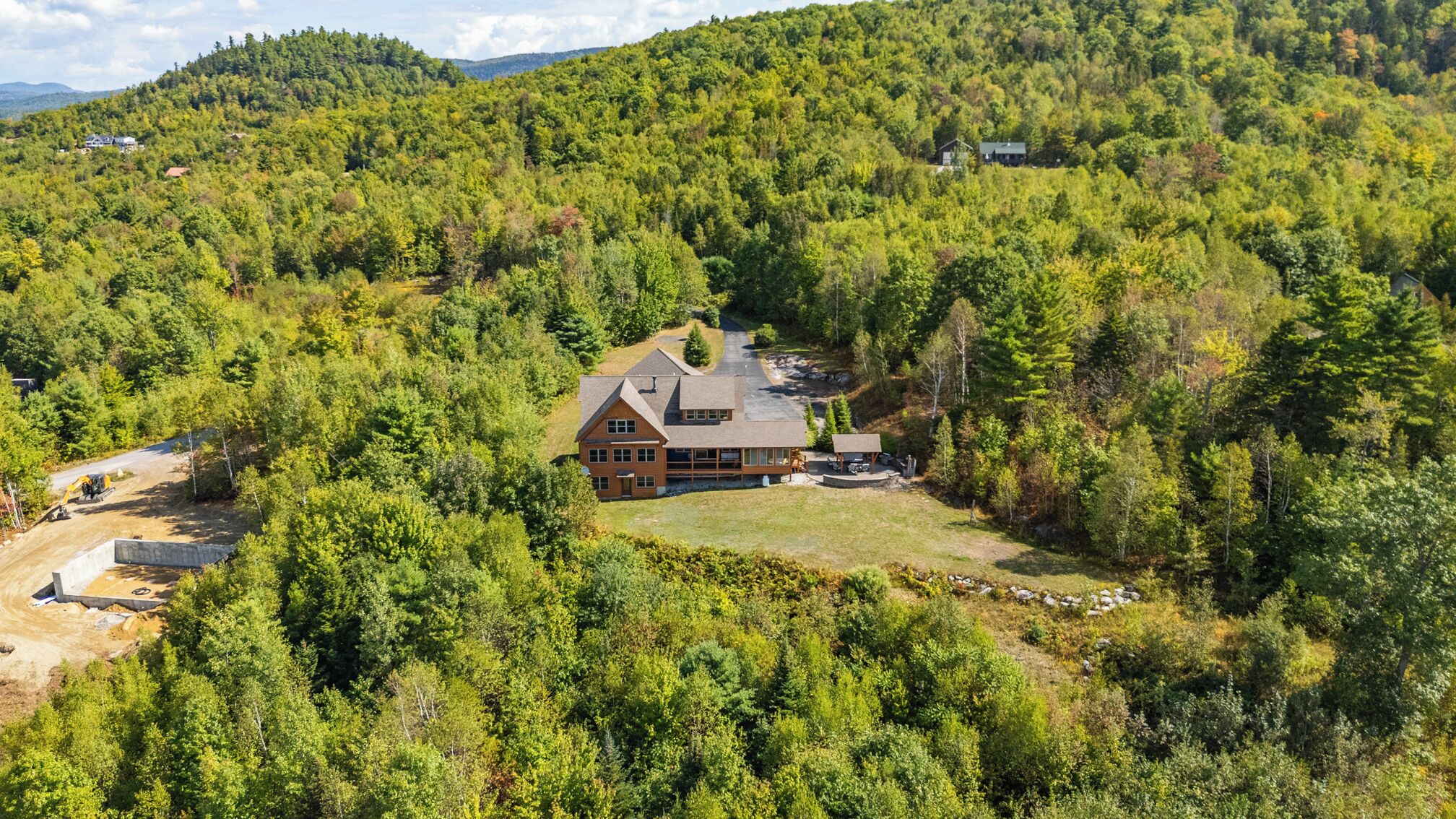 المنشأة من الخارج