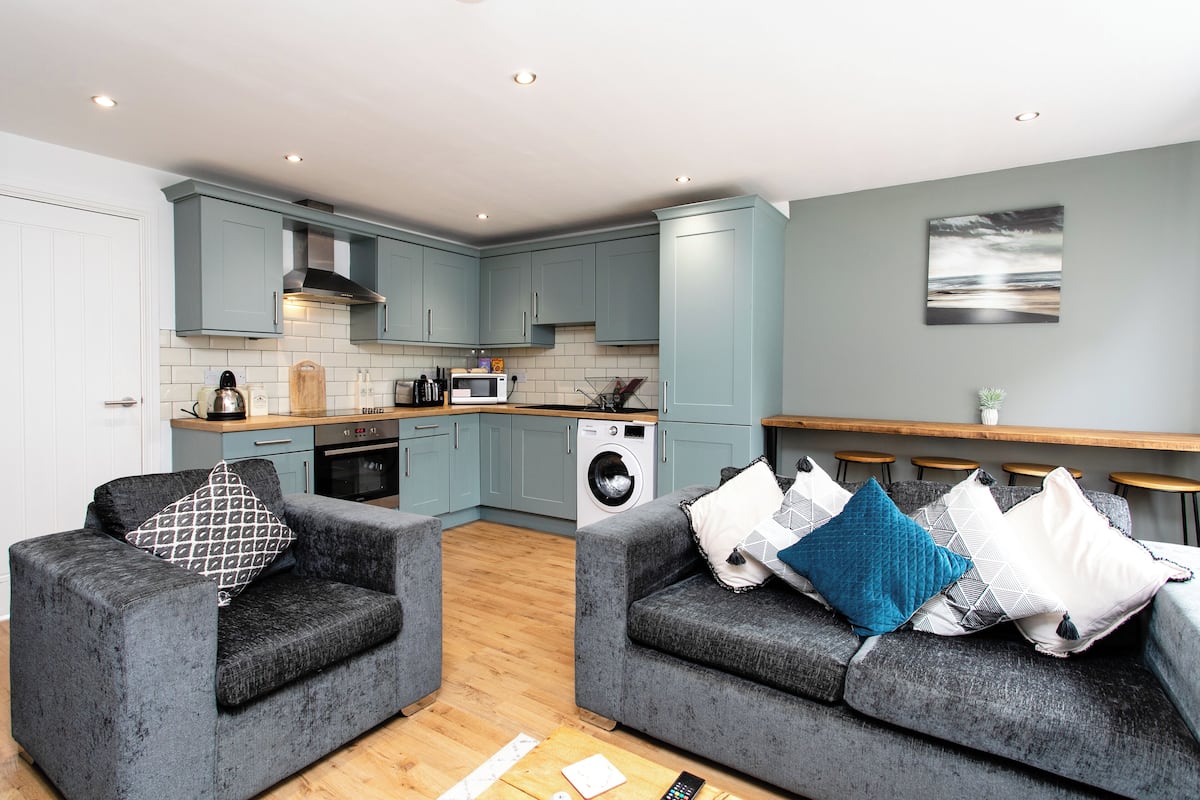 Apartment, 2 Bedrooms (198-2)