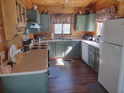 Bergland Bay Hideaway is a Lovely 3-bedroom Lakefront house in Bergland Mi