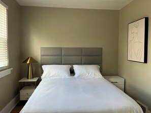 1 chambre, fer et planche à repasser, Wi-Fi, draps fournis