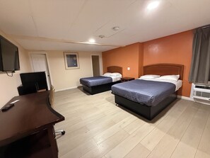 Habitación, 2 camas dobles, no fumadores | Escritorio y wifi gratis