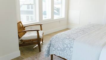 Panoramic Penthouse, 1 King Bed, Terrace, Ocean View | Egyptian cotton sheets, premium bedding, memory-foam beds